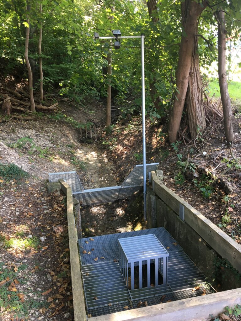 Überwachung Einlaufgitter